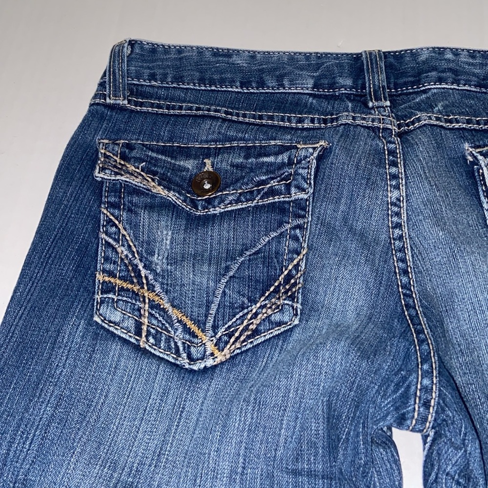 BKE Denim Madison Stretch Distressed Women’s Size 29 Capri Blue Jeans - Picture 8 of 14
